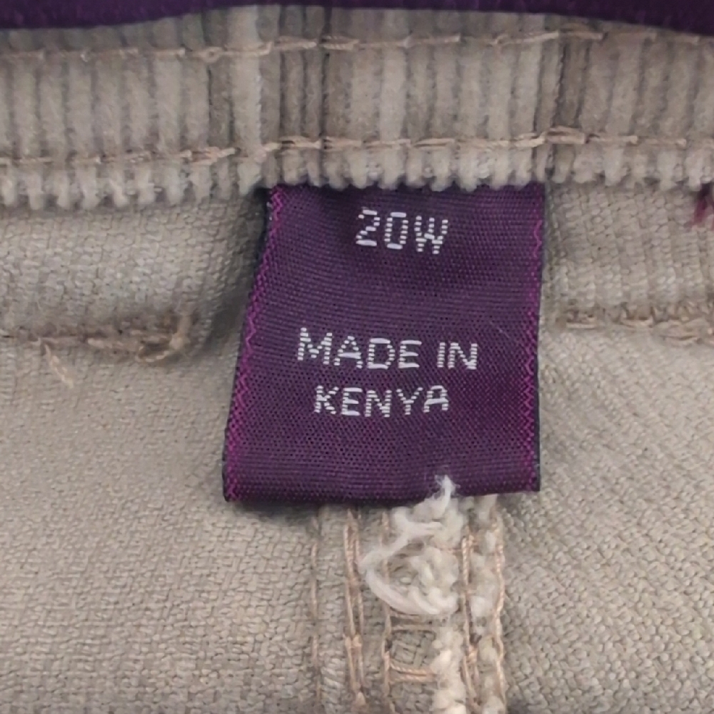 Gloria Vanderbilt Women's Corduroy Jeans in Tan - Picture 8 of 8